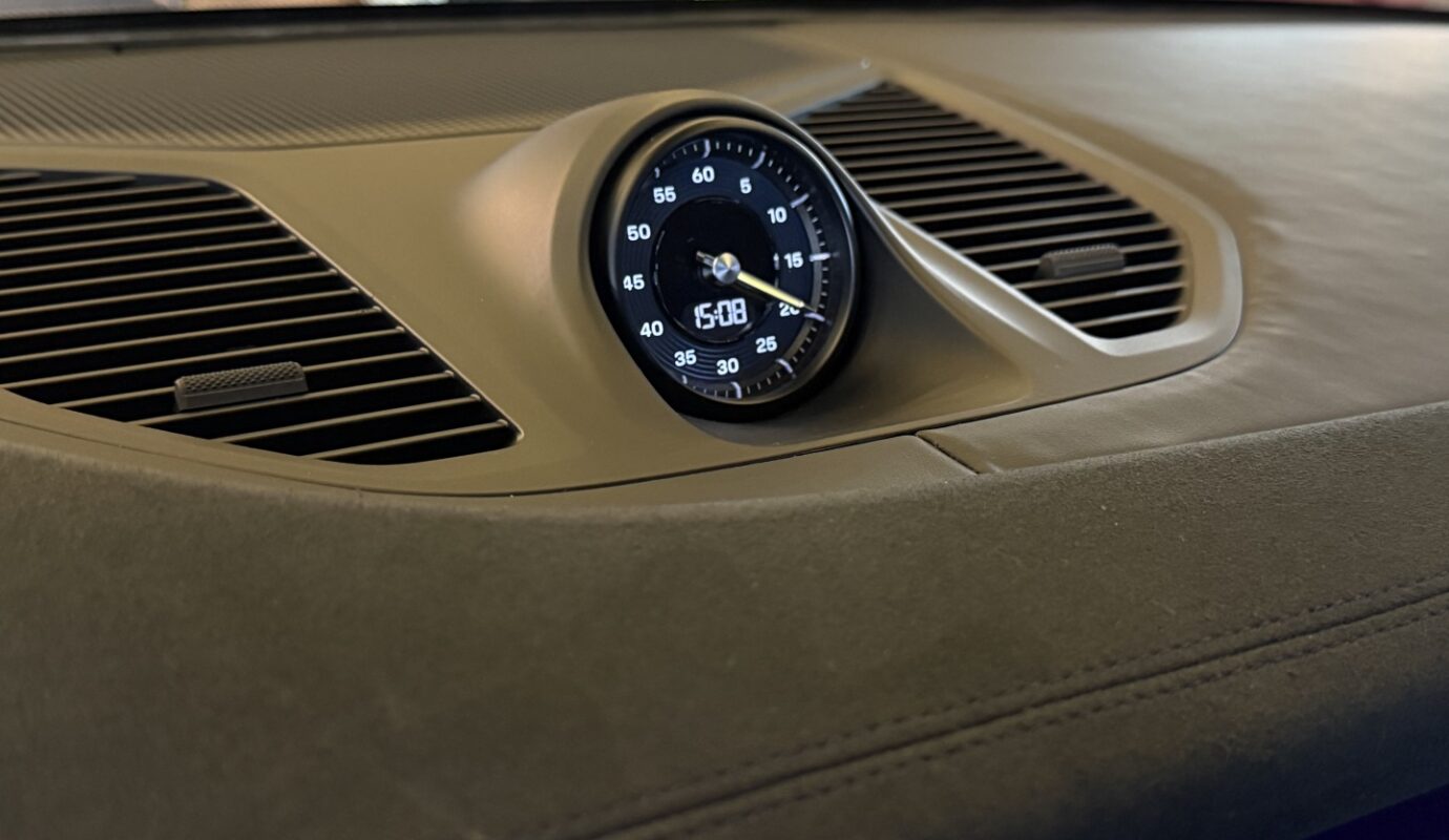 PORSCHE CAYENNE 2024
