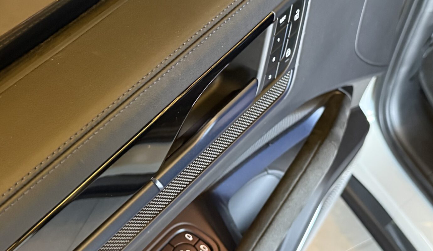 PORSCHE CAYENNE 2024
