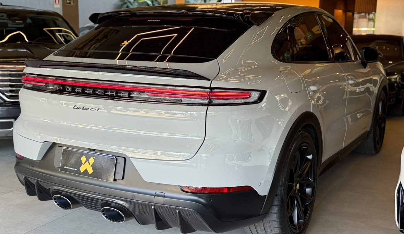 PORSCHE CAYENNE 2024