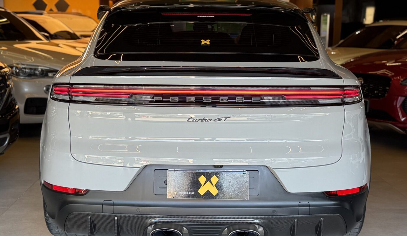 PORSCHE CAYENNE 2024