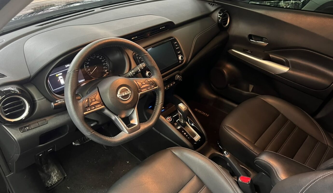 NISSAN KICKS 2024