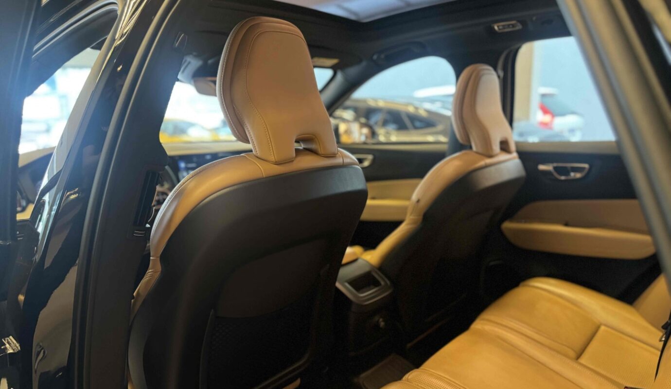 VOLVO XC60 2020