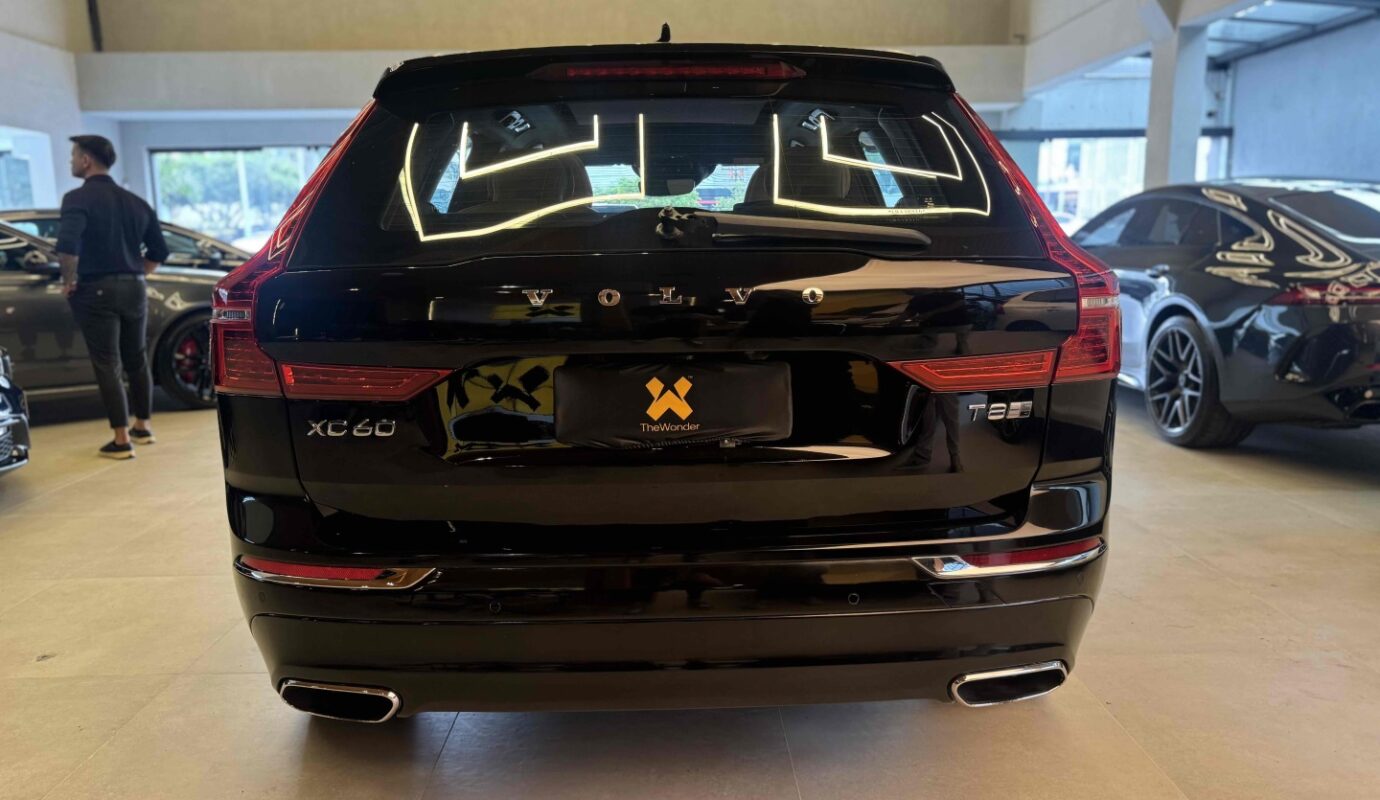 VOLVO XC60 2020