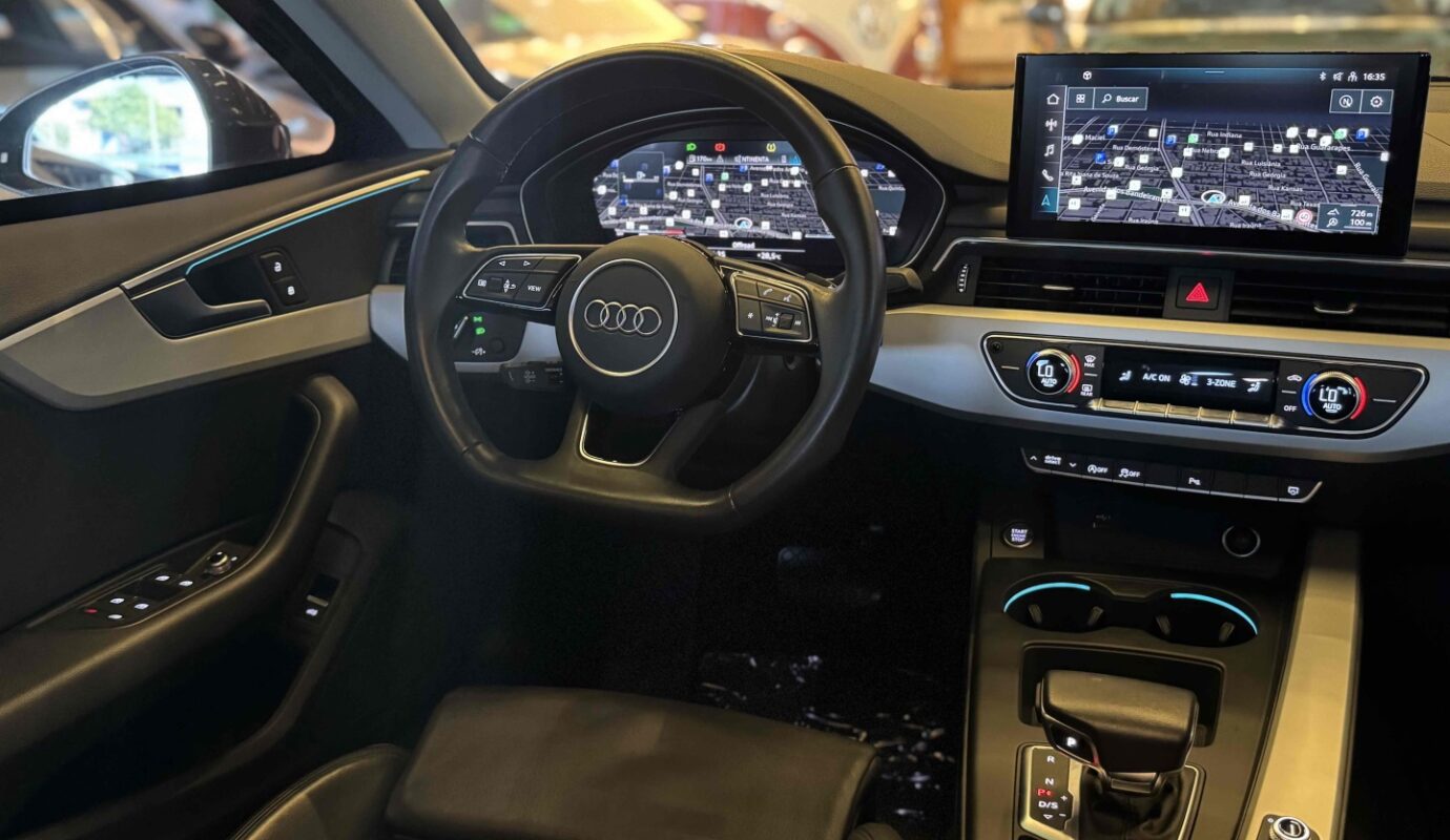 AUDI A5 2023