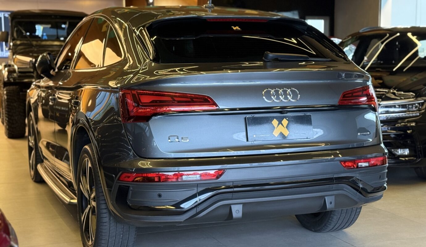 AUDI Q5 2022