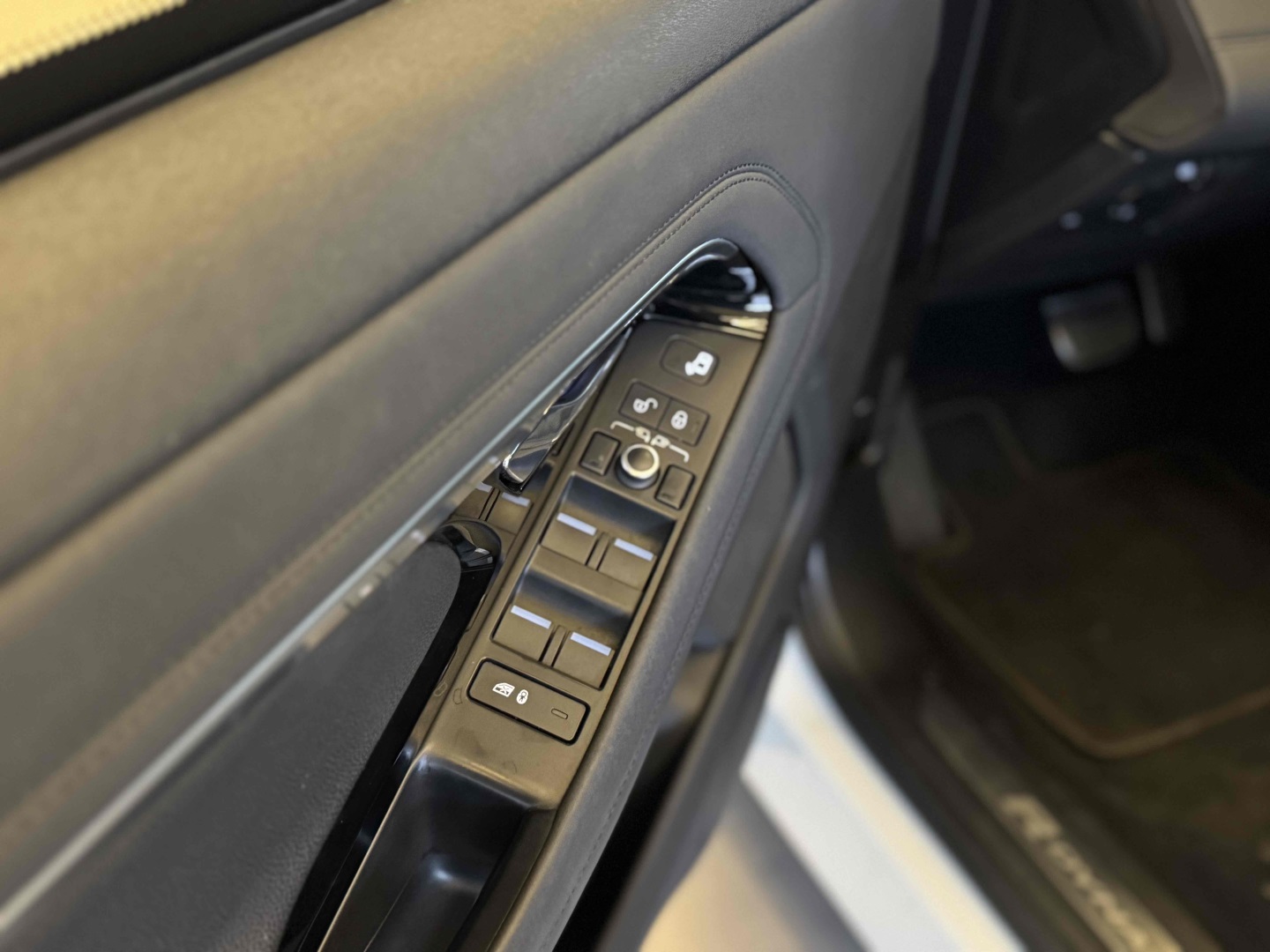 LAND ROVER RANGE ROVER EVOQUE 2020