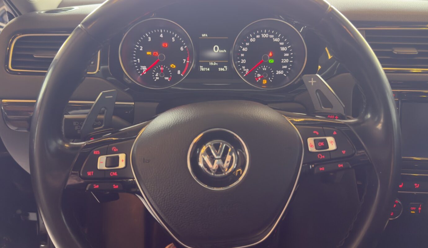 VOLKSWAGEN JETTA 2018