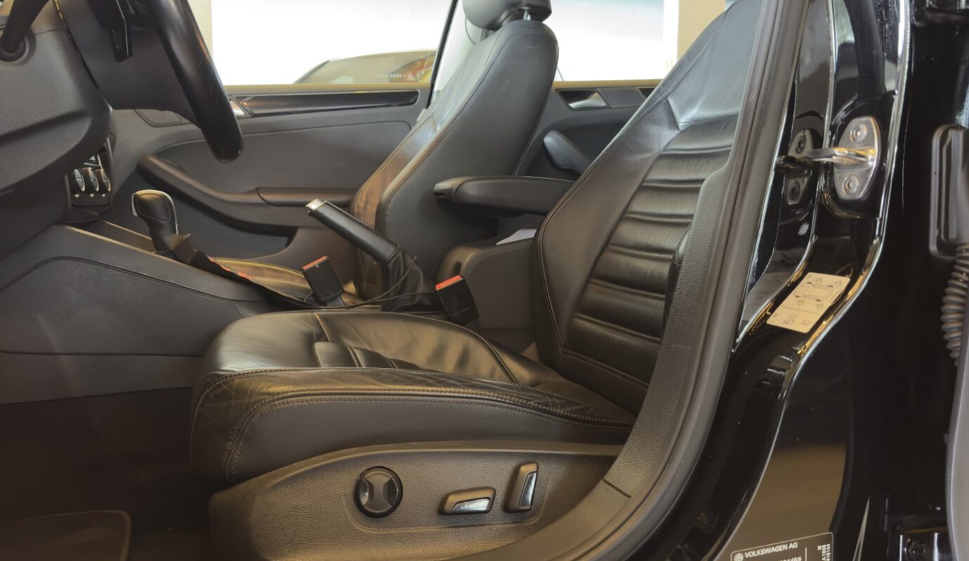 VOLKSWAGEN JETTA 2018