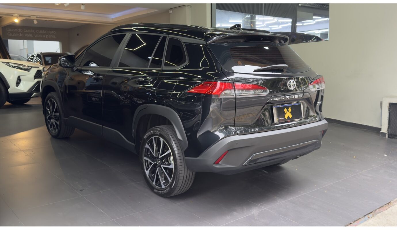 TOYOTA COROLLA CROSS 2025